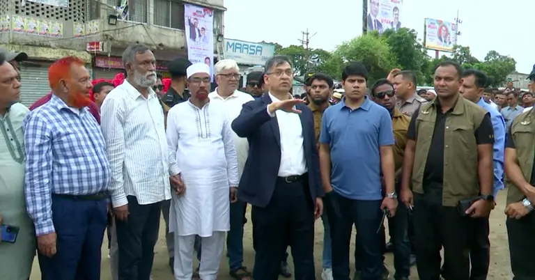 কর্মসূচিস্থলে সালাহউদ্দিন আহমদ